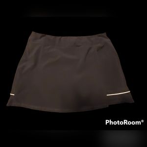 Oakley golf skirt